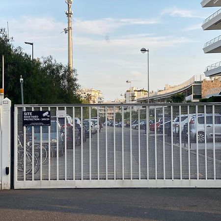 Cannes Croisette &Palm Beach,Parking Exterior foto